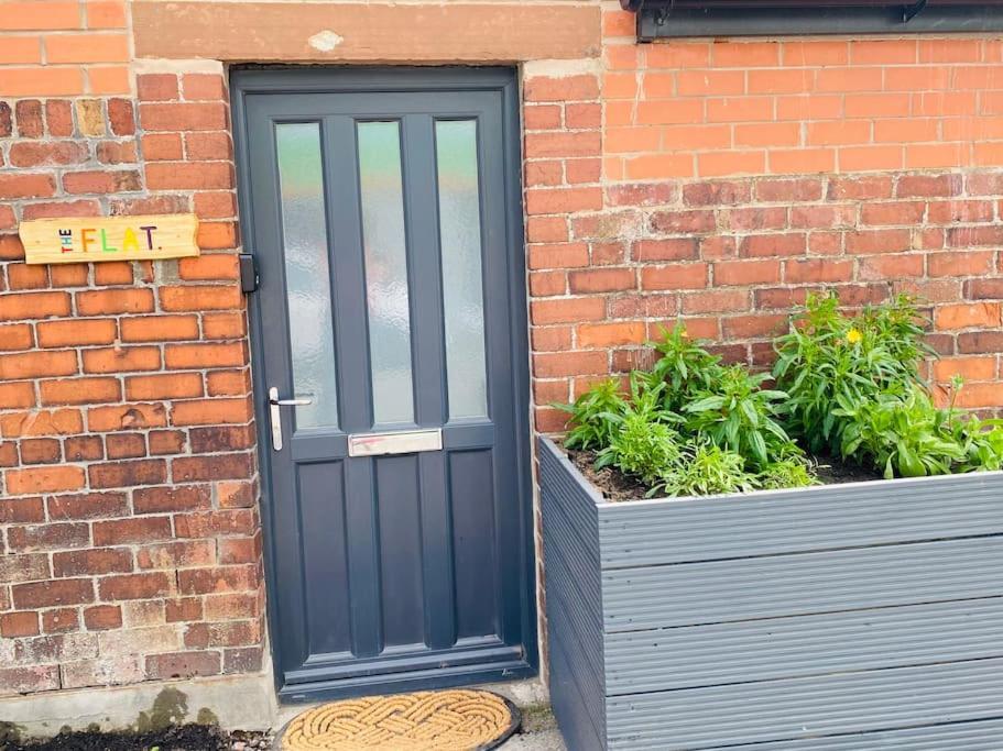Luxury 2 Bed 4 Mins From M6 J44 Pet Friendly, * Carlisle (Cumbria)
